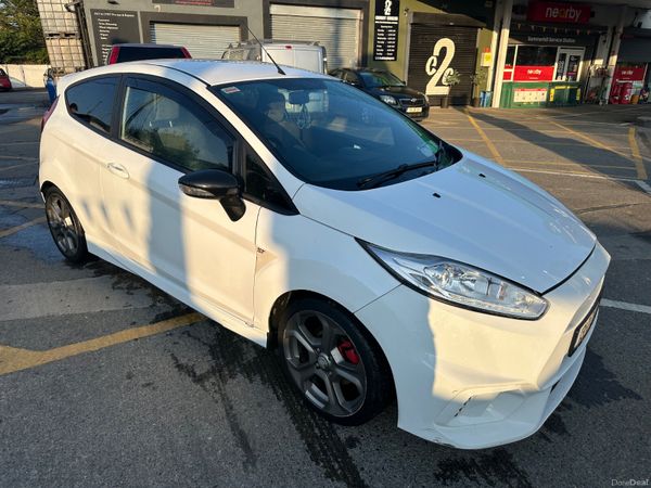 Ford Fiesta 2013 1.6 Ecoboost 182PS ST2 395881255