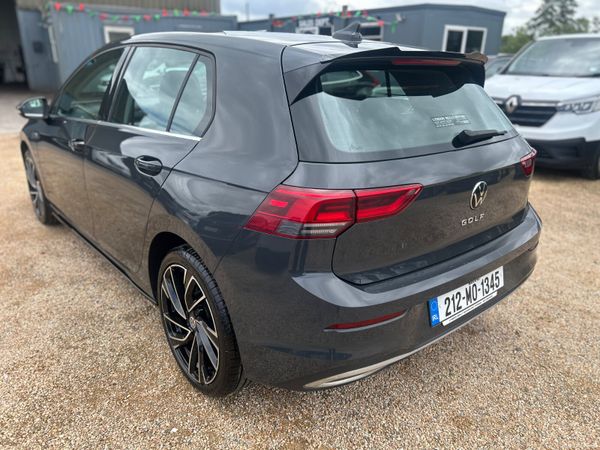Volkswagen Golf style auto 395881795