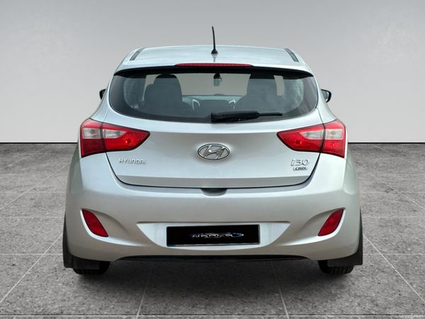 HYUNDAI I30 1.4 DSL CLASSIC 4DR 395897243
