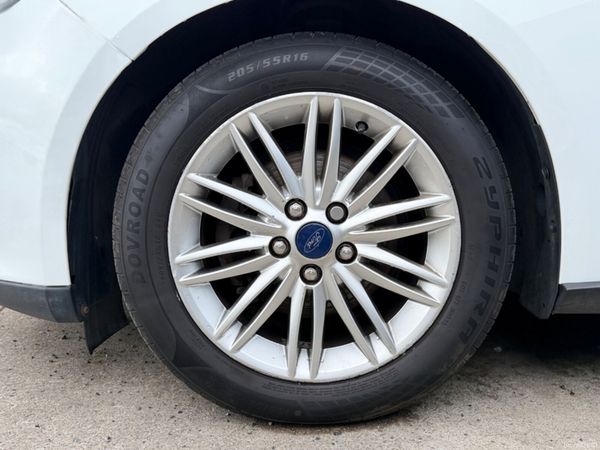 Ford Focus ZETEC EDITION 395800019