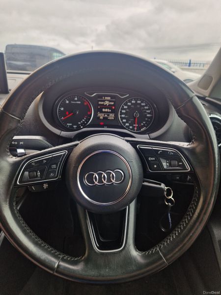 Audi A3 2016 395804285