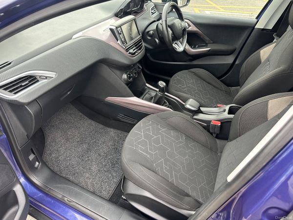 Peugeot 2008 2015 1.4 Hdi 70 bhp Active S/S 395806645