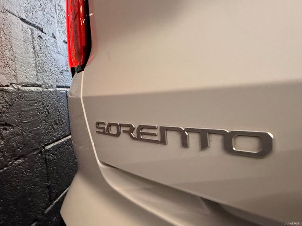 232 Kia Sorento K4 2.2D Auto / 7 Seat 395806913
