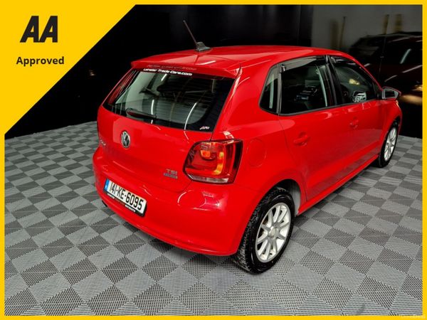 🚗 2014 Volkswagen Polo Auto | Only 56,000km 🚗 395808491