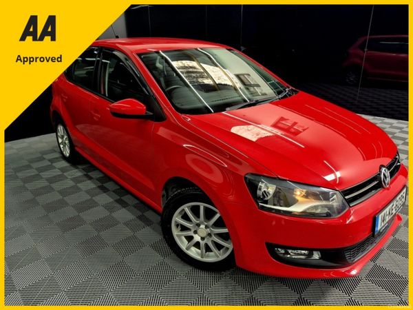 🚗 2014 Volkswagen Polo Auto | Only 56,000km 🚗 395808509