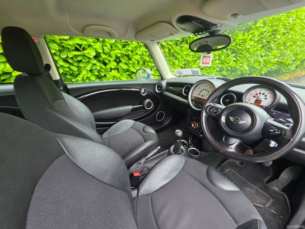 MINI COOPER D PIMLICO New Nct 08-27 Tax 04-27 395810777