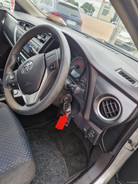 Toyota Auris 1.4 D4D Terra 395813251