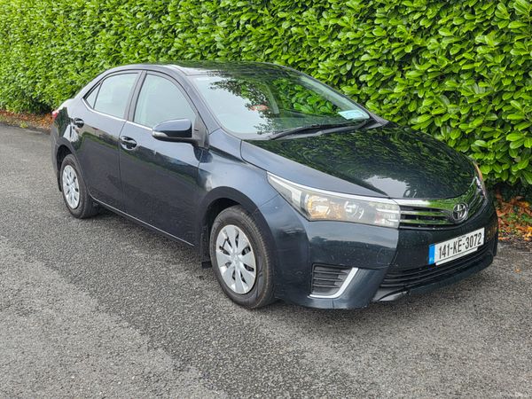 Toyota Corolla 2014 395818647