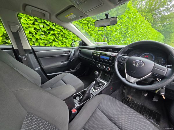 Toyota Corolla 2014 395818653