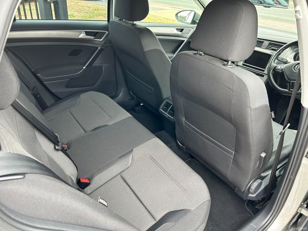 VOLKSWAGEN GOLF 2015, 1.2 5DR AUTO LOW KMS 395829115