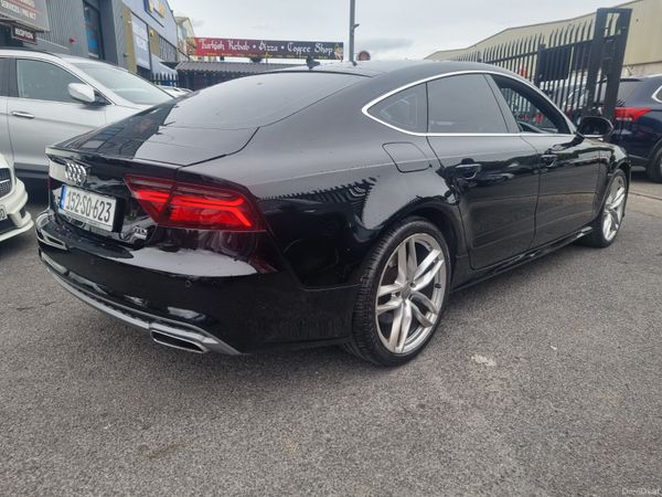 Audi A7 2015 395957141