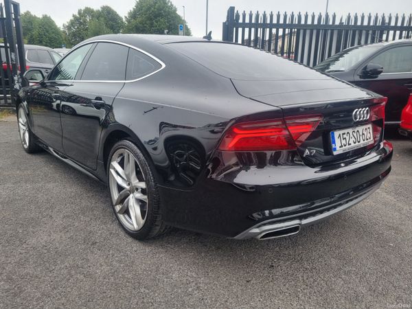 Audi A7 2015 395957143