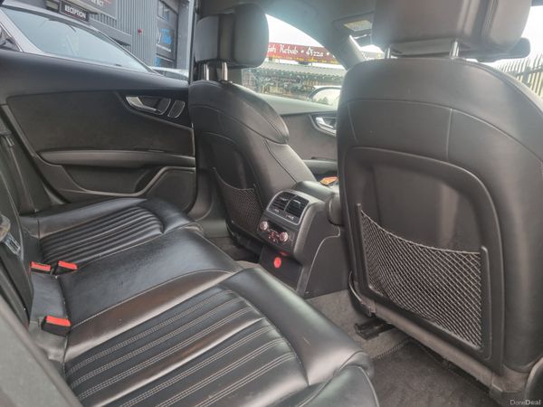 Audi A7 2015 395957129