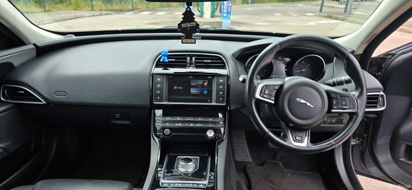 Jaguar XE Low Miles New Chain Fully Serviced 395915633