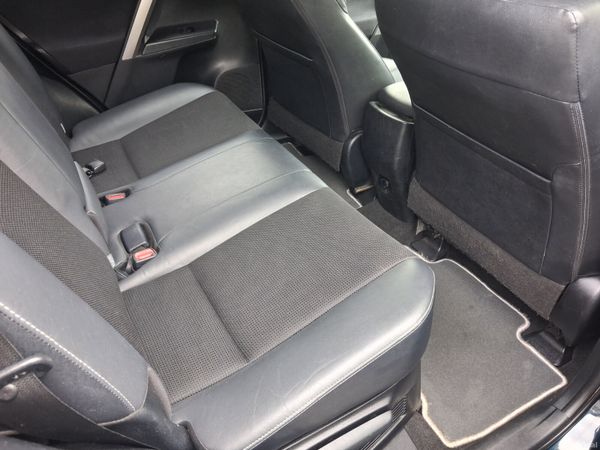 171 Toyota RAV4  ***NOW RESERVED*** 395916825