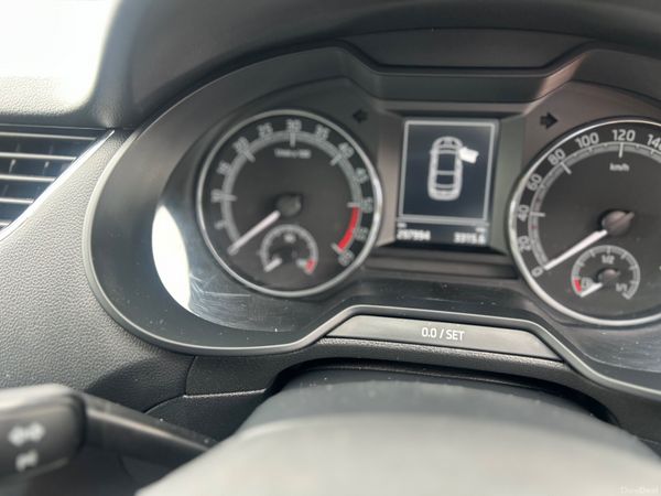 Skoda Octavia ambition 395921081