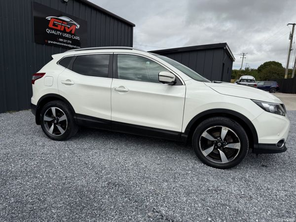 2017 Nissan Qashqai 1.2 Petrol Premium 395928345