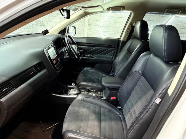 2018 Mitsubishi Outlander 2.0 Petrol Plug in Hybri 395930307