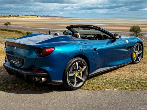 Ferrari Portofino 2022 | Massive Carbon Spec | 396062623