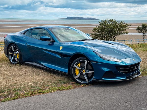 Ferrari Portofino 2022 | Massive Carbon Spec | 396062625