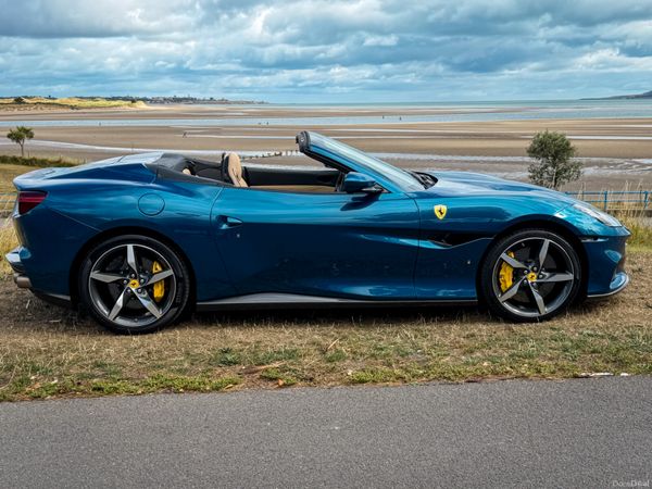 Ferrari Portofino 2022 | Massive Carbon Spec | 396062627