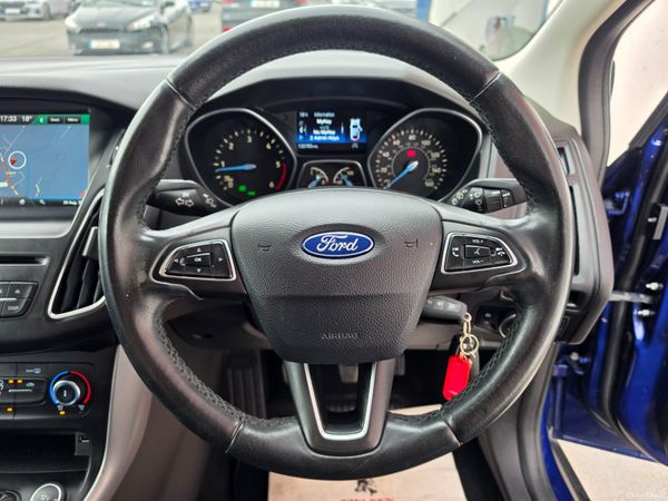 Ford Focus 2016 1.5 tdci high spec Titanium model 396074103