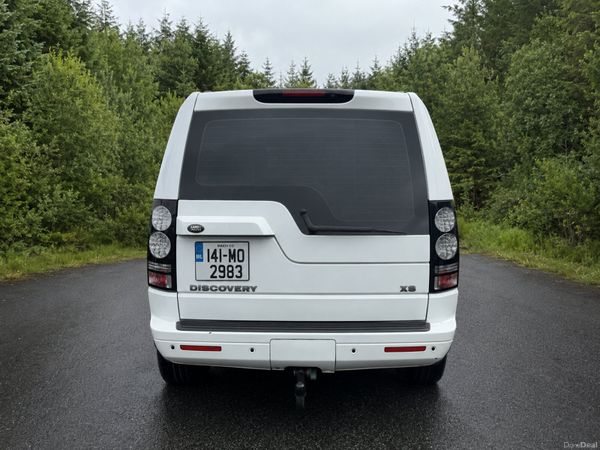 141 Land Rover Discovery 3.0SDV6 - 7 SEATER - 396001233