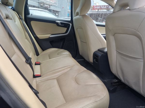 Volvo XC60 2016 Comes With New NCT 396004803