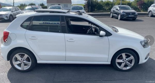 Volkswagen Polo 2017 396010419