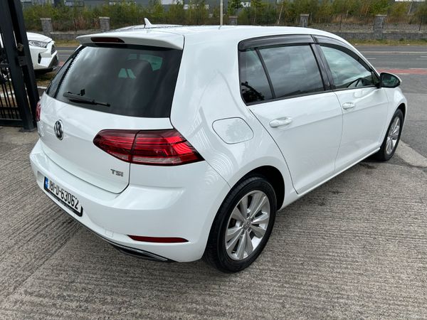 VOLKSWAGEN GOLF 2018, 1.2 TSI 5DR AUTO LOW KMS 396027461