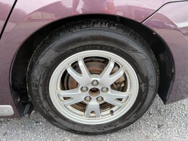 13 TOYOTA PRIUS HALF  LEATHER SEATS 396028003