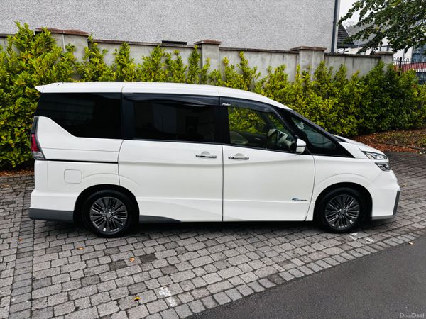 2017 NISSAN SERENA 2.0 HYBRID RIDER PRO PILOT 396152331