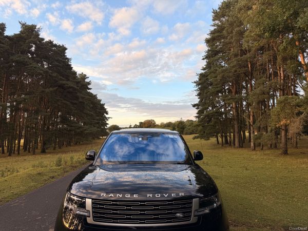 Land Rover Range Rover 2023 396165943