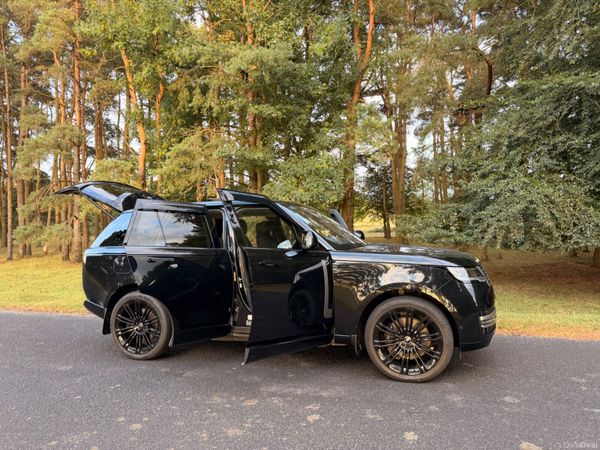 Land Rover Range Rover 2023 396165949