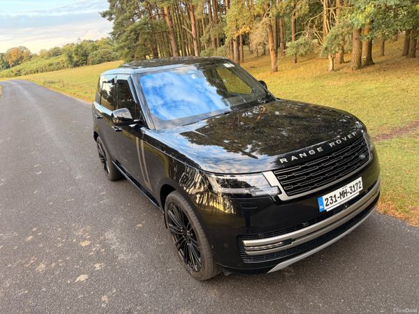 Land Rover Range Rover 2023 396165935