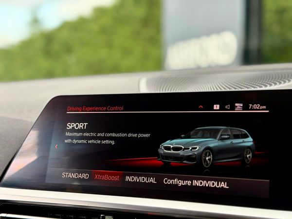 2022 BMW 330e M Sport PHEV 396170401