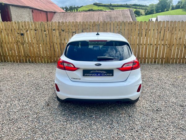 Ford Fiesta 2020 396173699