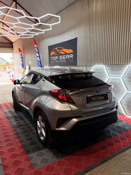 2017 Toyota CHR 1.8 Petrol Self charging Hybrid 396195483