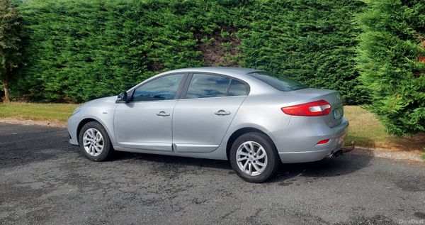 Renault Fluence 2017 396198151