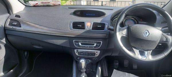 Renault Fluence 2017 396198153