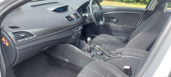 Renault Fluence 2017 396198161
