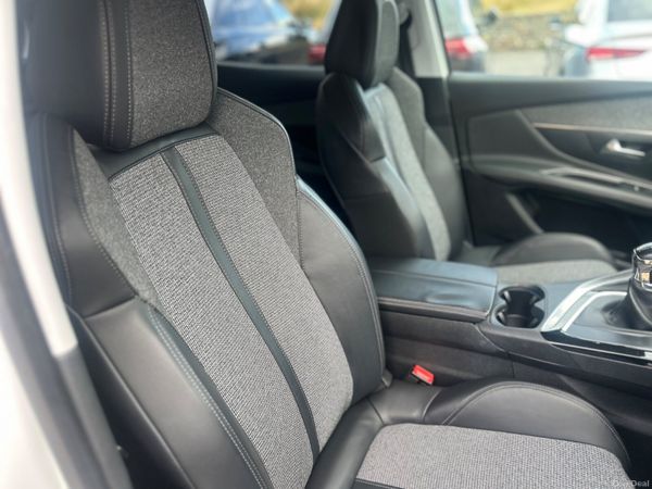 Peugeot 3008 allure 1.2 396113531