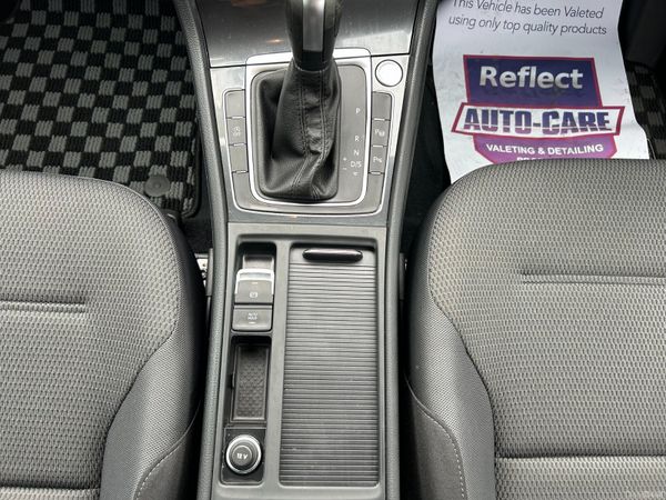 VW Golf 2.0 TDI AUTO 13,000KM! 396114191