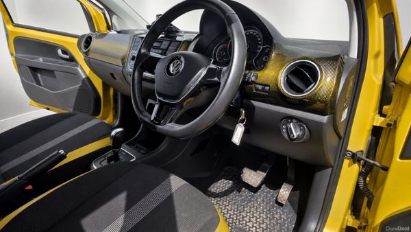 2020 Volkswagen UP! 1.0L Auto 396115849