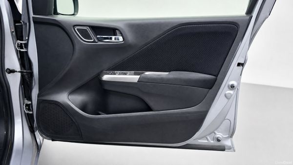 HONDA GRACE 1.5L HYBRID EX- EDITION 396116413