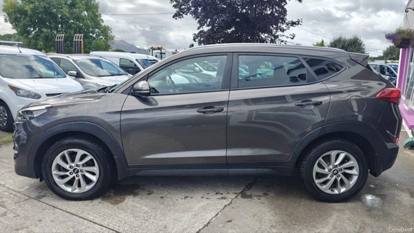 Hyundai Tucson 1.7D Executive 2WD 396122903