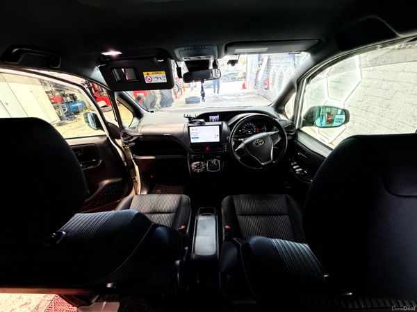 2019 Toyota Noah 1.8 Petrol Hybrid 94k 396243657