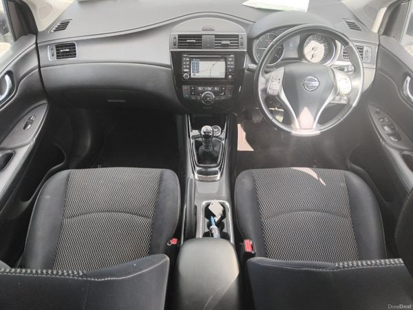 Nissan Pulsar 2015 396272587