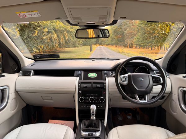 Land Rover Discovery Sport 7 Seater 396281459