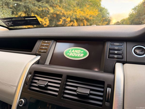 Land Rover Discovery Sport 7 Seater 396281467